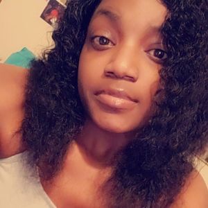 Meet your Posher, Iris